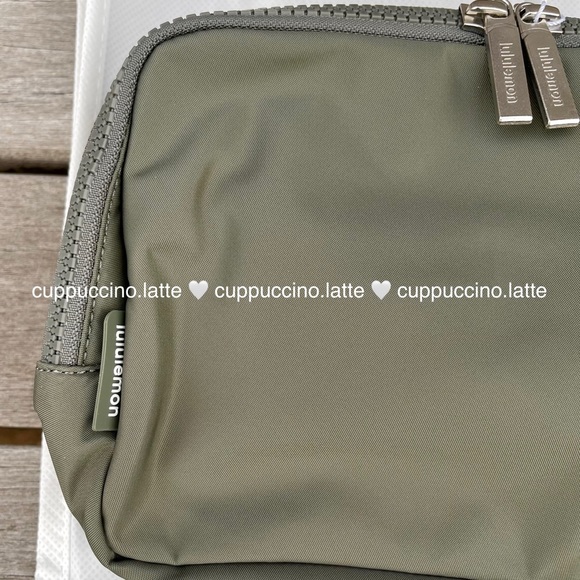 💚NWT💚Lululemon Athletica Everywhere Belt Bag Large in ‘Grey Sage’ - Picture 4 of 15